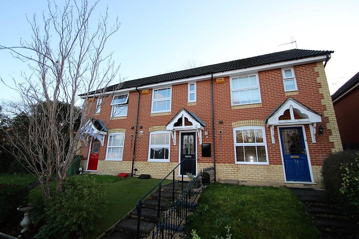 2 bed property in Bryant Place, Reading